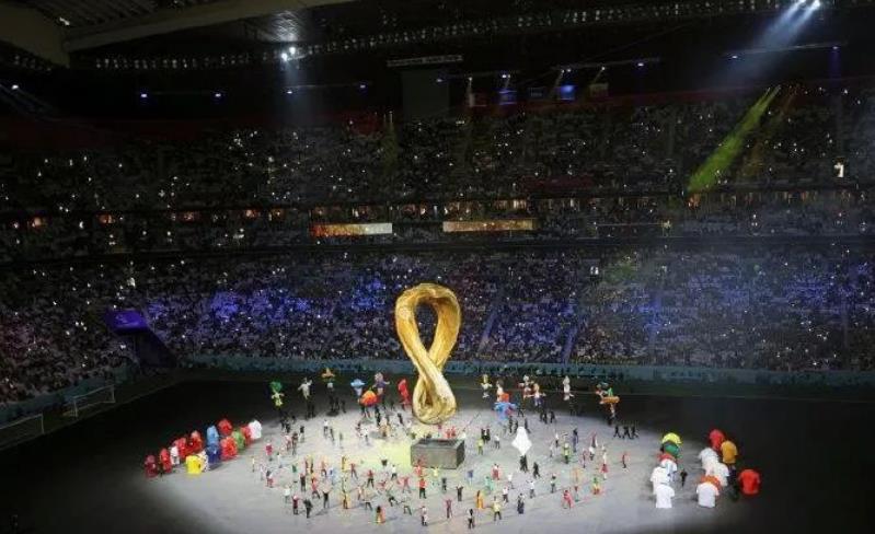 J9集团的1500㎡LED显示屏全方位服务卡塔尔世界杯