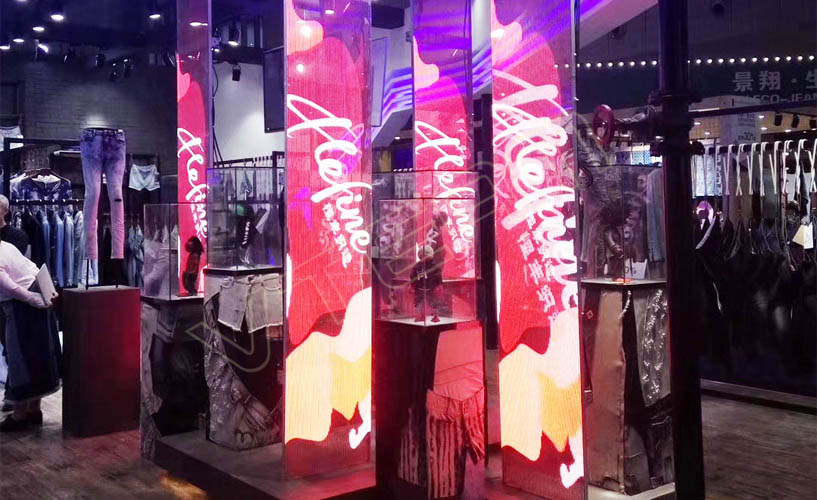 品牌服装店 通明LED屏幕Vclear-3.9